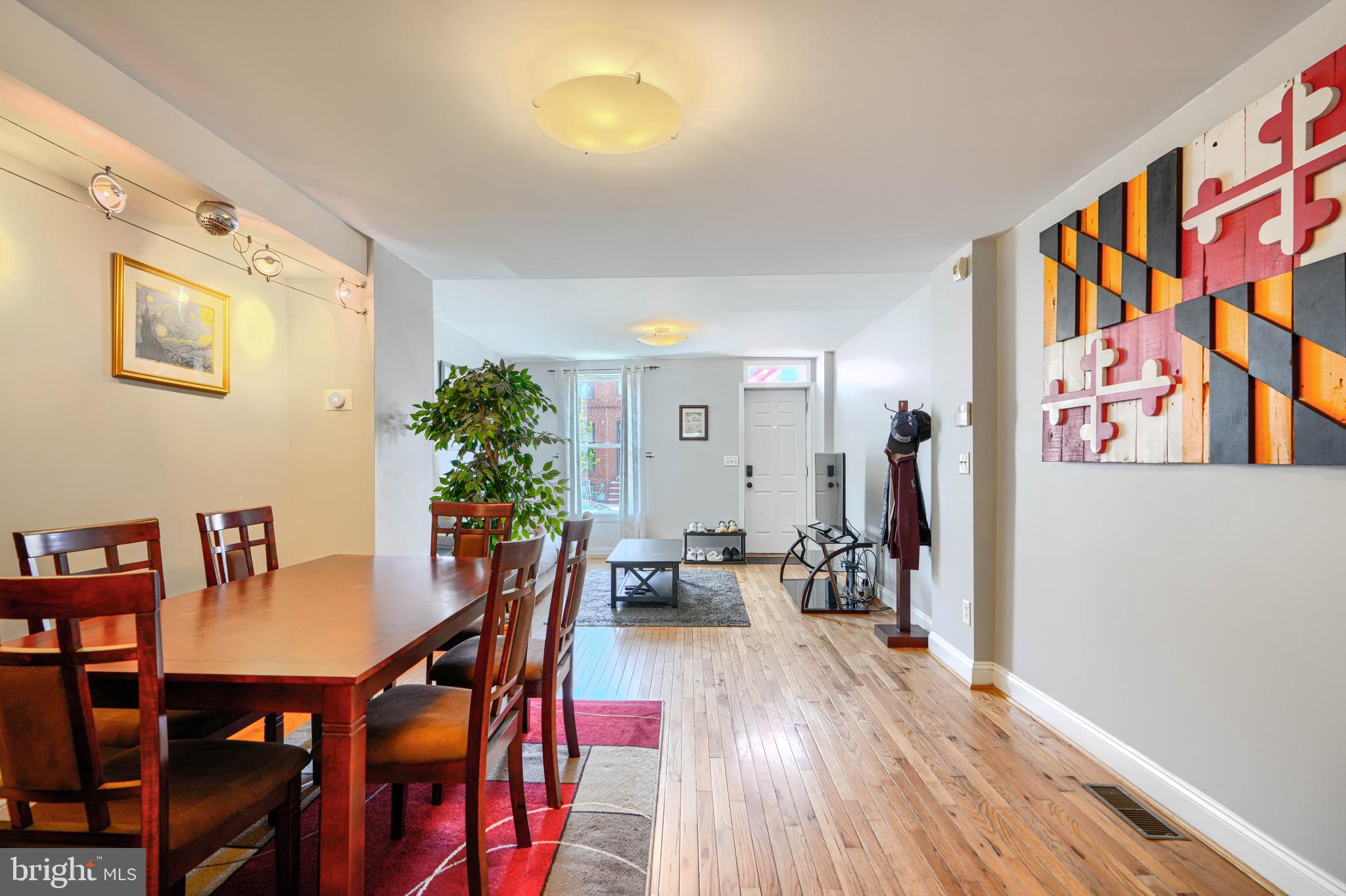 110 E RANDALL STREET E