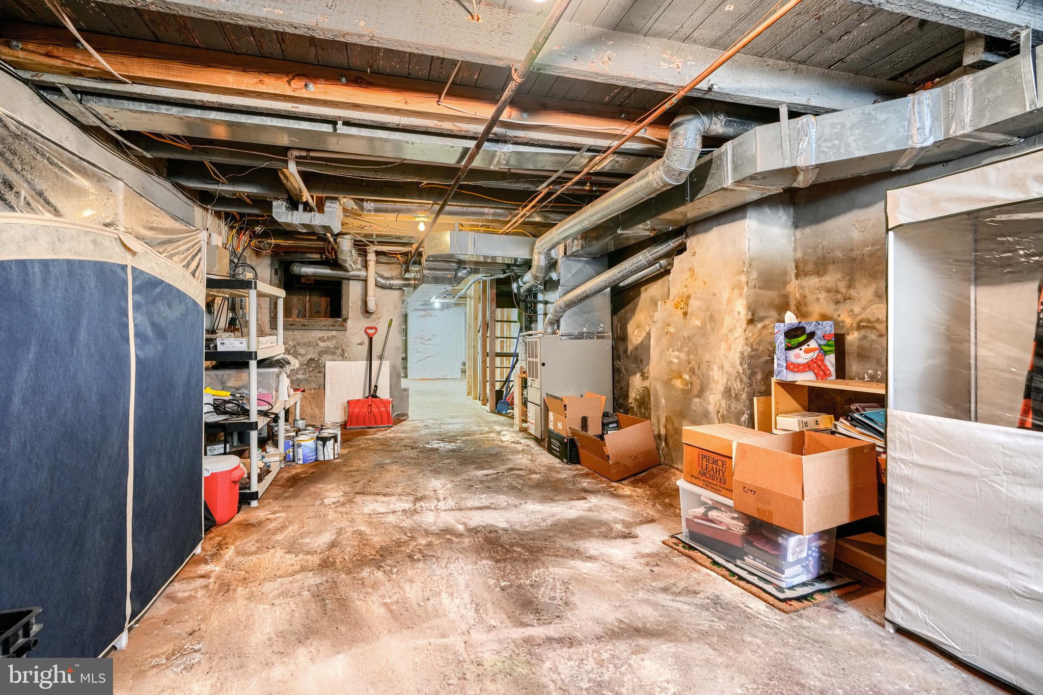 110 E RANDALL STREET E