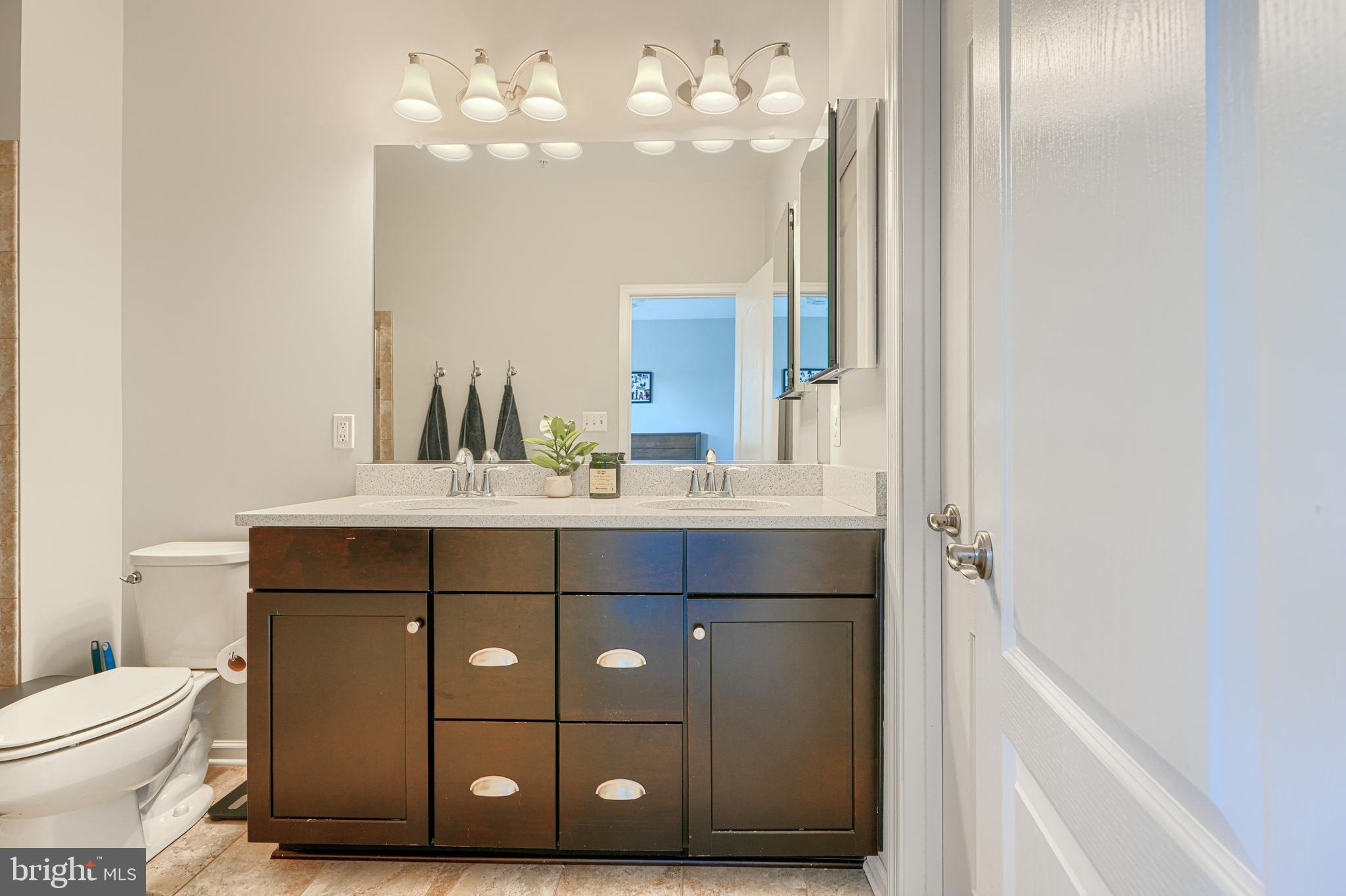 1309 BENJAMIN STREET