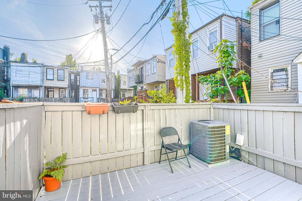 306 PENN STREET