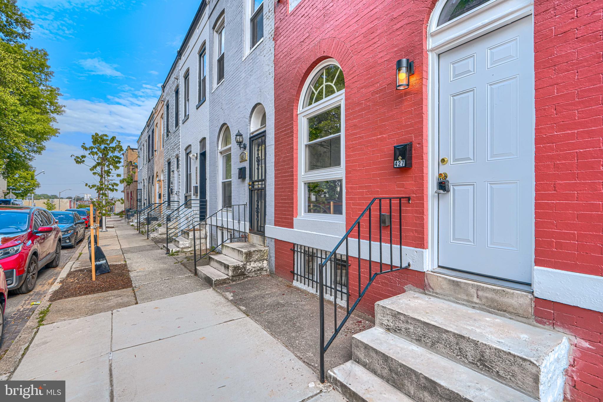 427 E 27TH STREET
