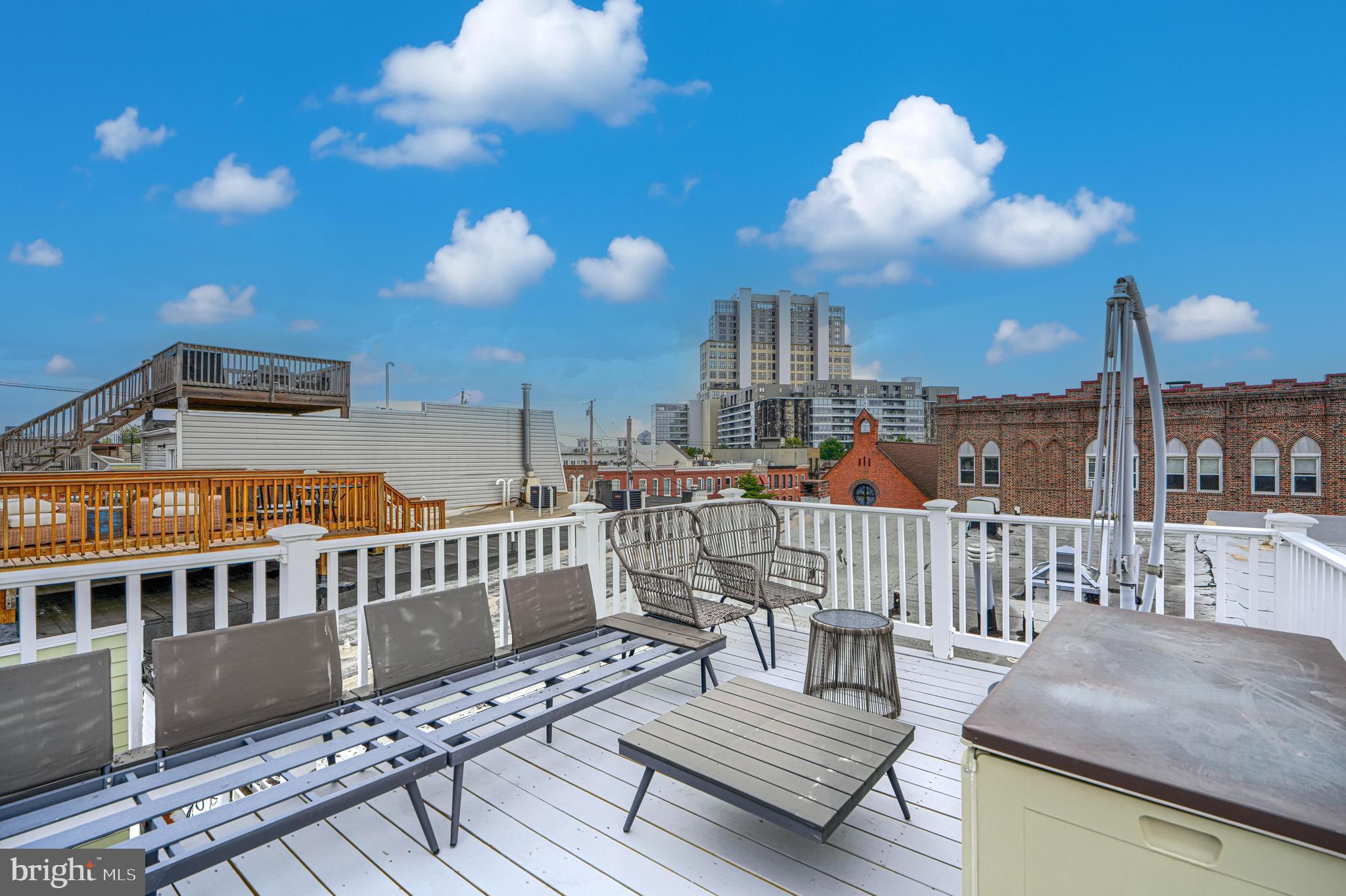 1410 TOWSON STREET