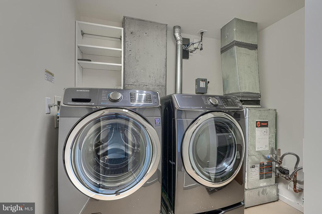 1200 STEUART STREET Unit: 614