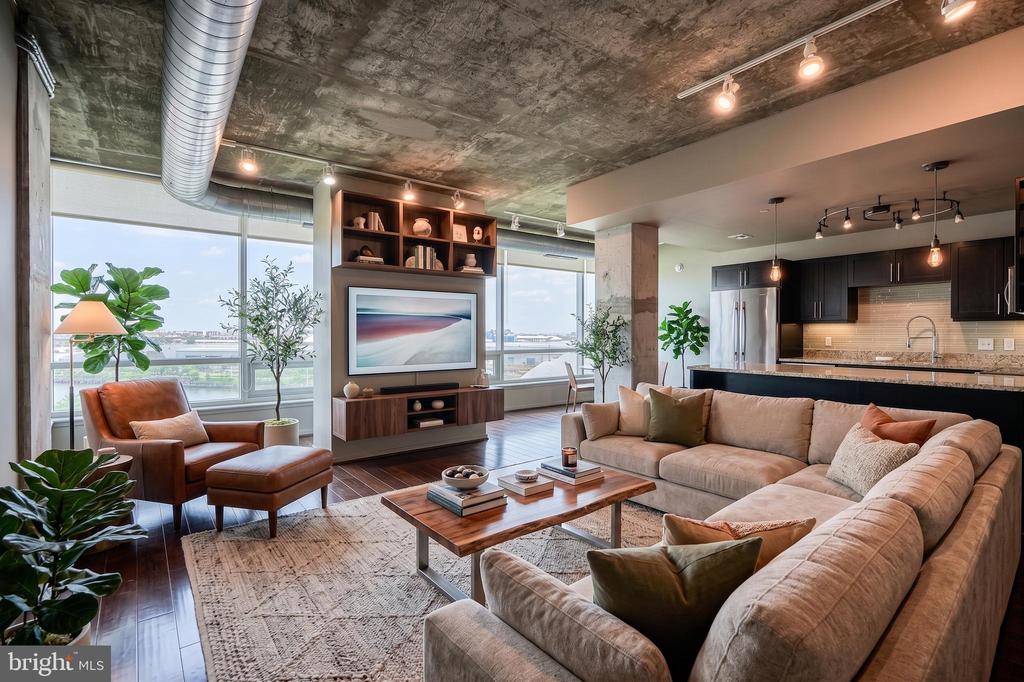 1200 STEUART STREET Unit: 614
