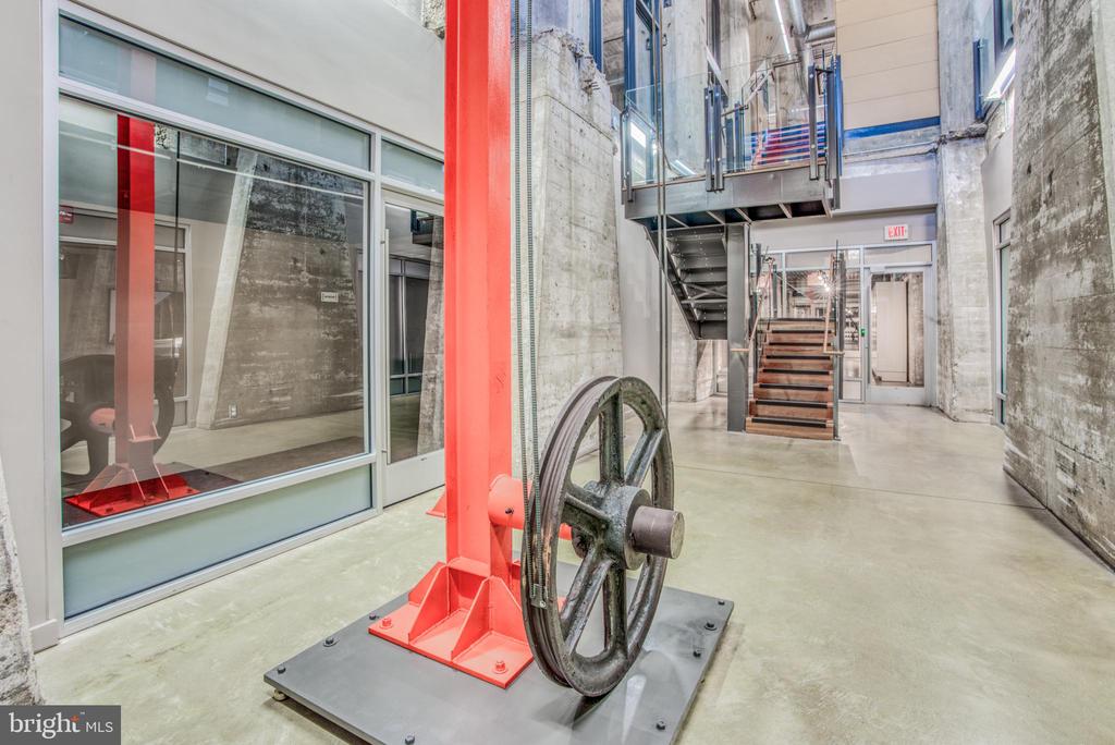 1200 STEUART STREET Unit: 614