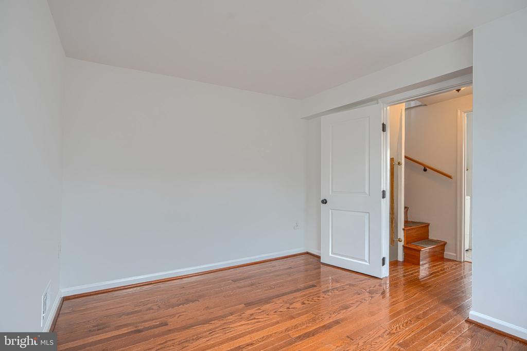16 W CROSS STREET