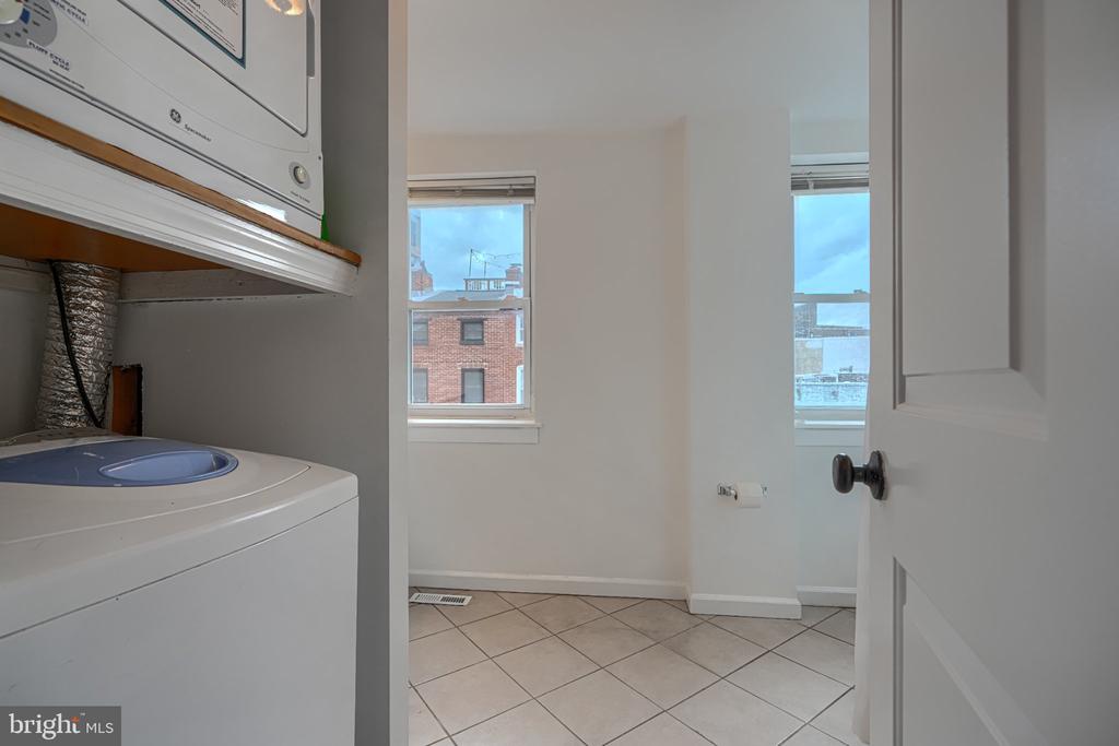 16 W CROSS STREET