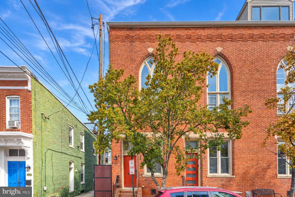 144 E CLEMENT STREET E Unit: A