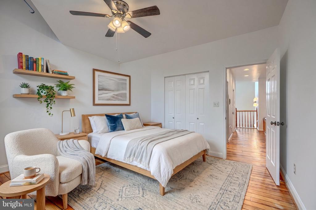 144 E CLEMENT STREET E Unit: A