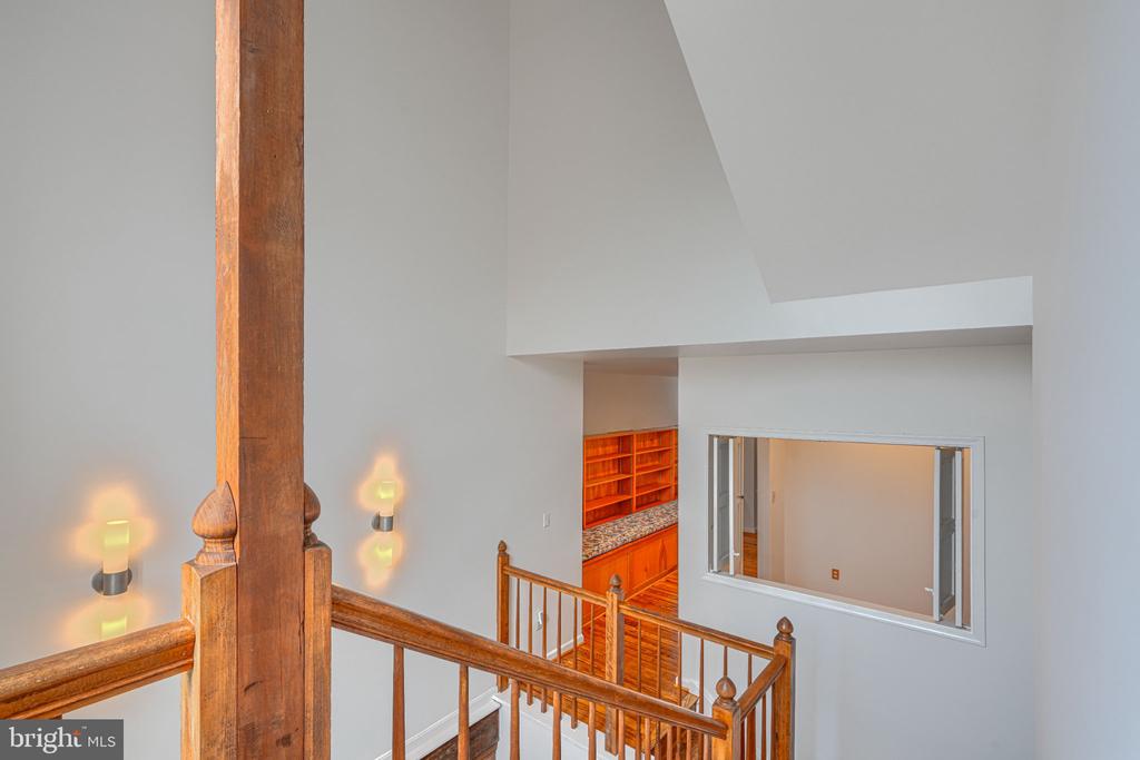 144 E CLEMENT STREET E Unit: A