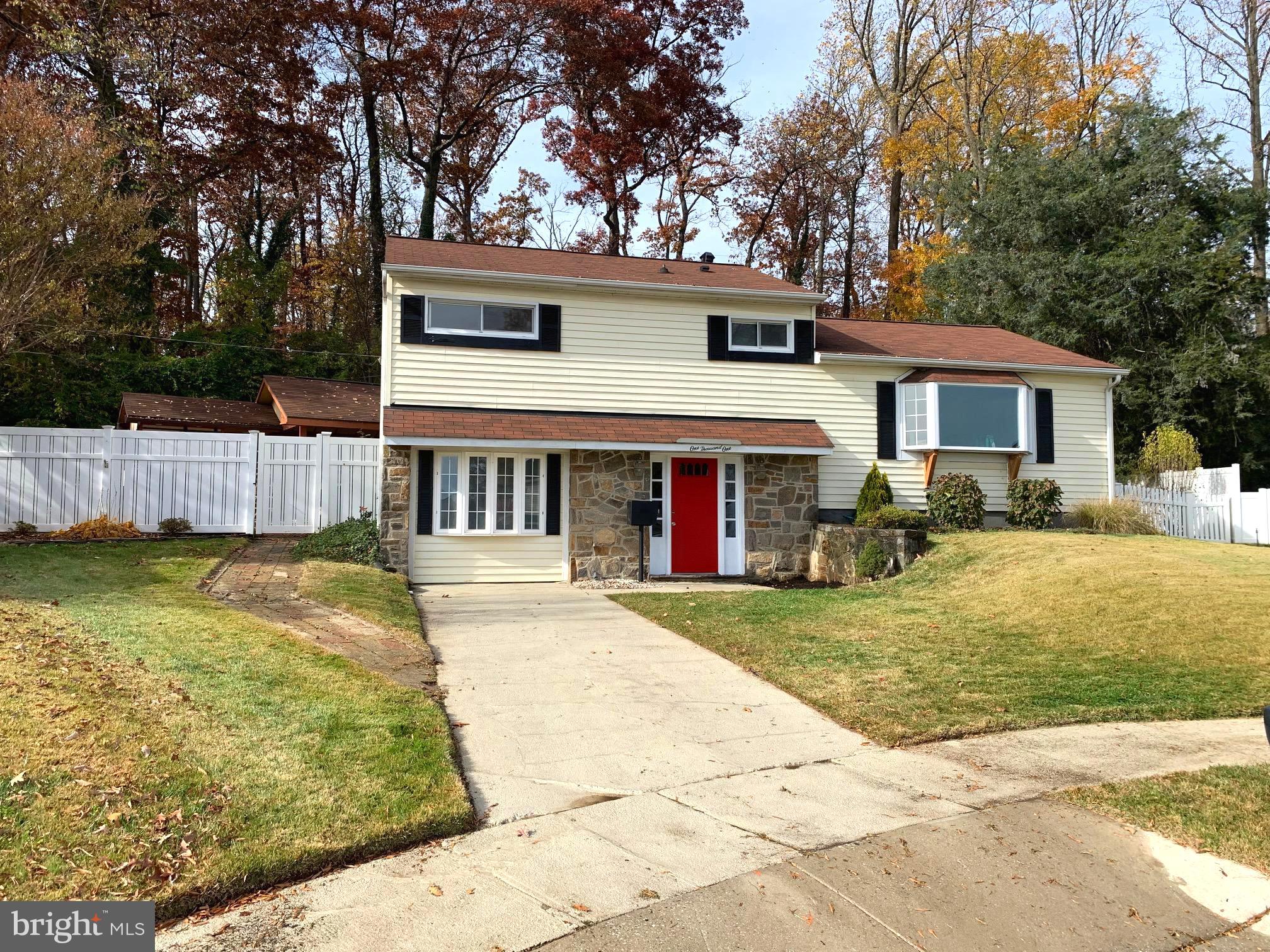 1001 Plover COURT