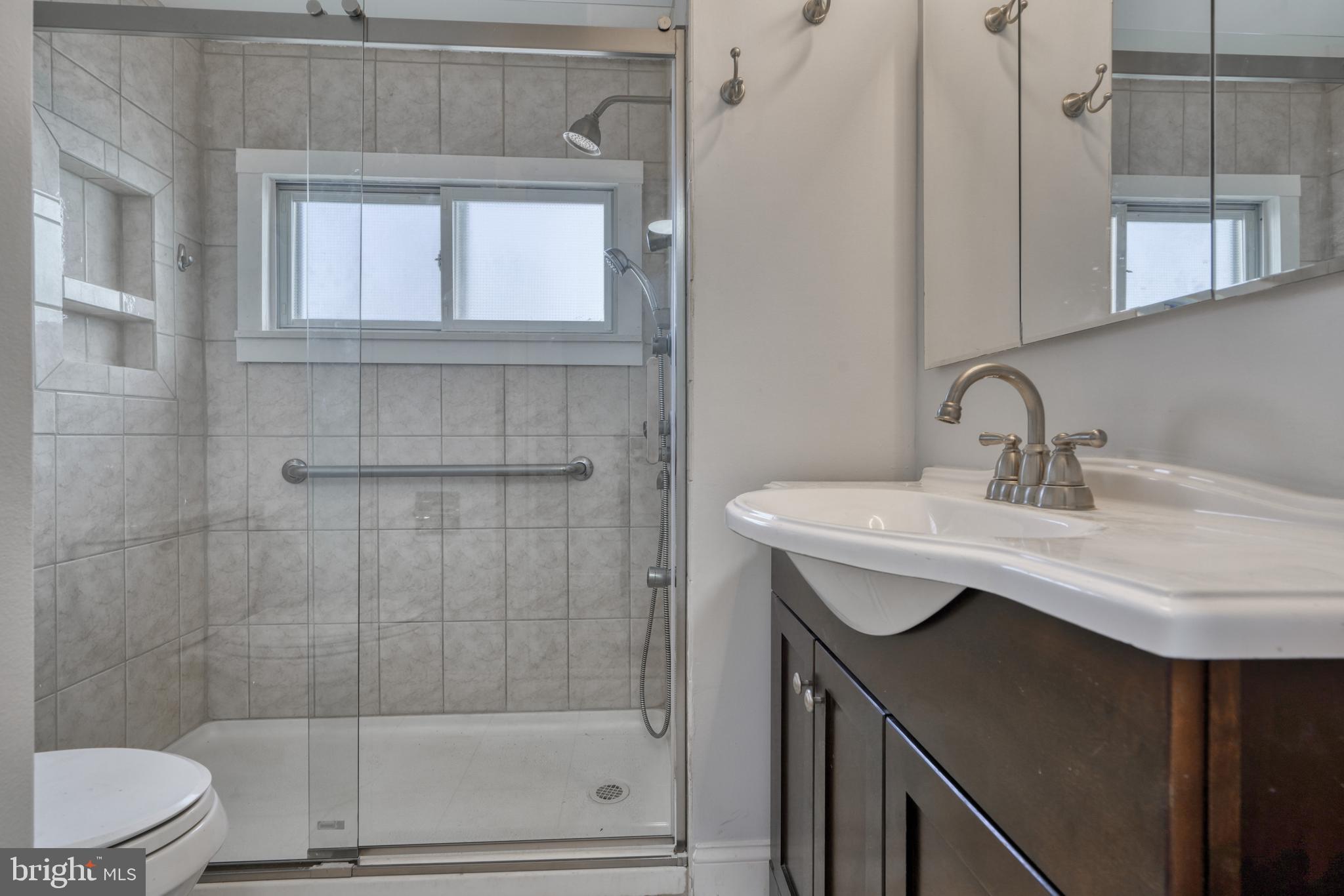 1001 Plover COURT