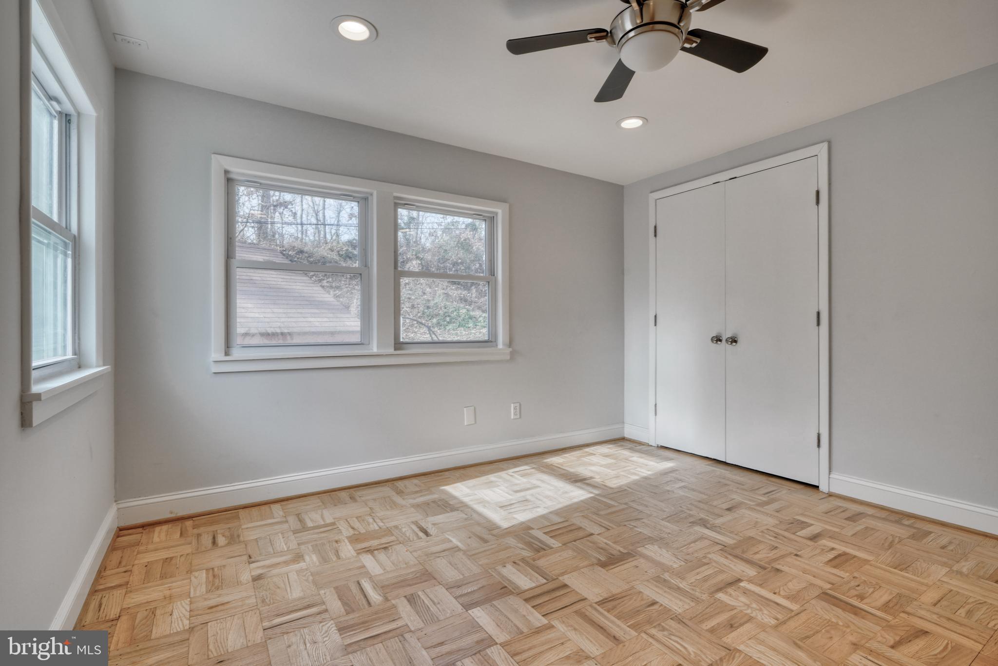 1001 Plover COURT