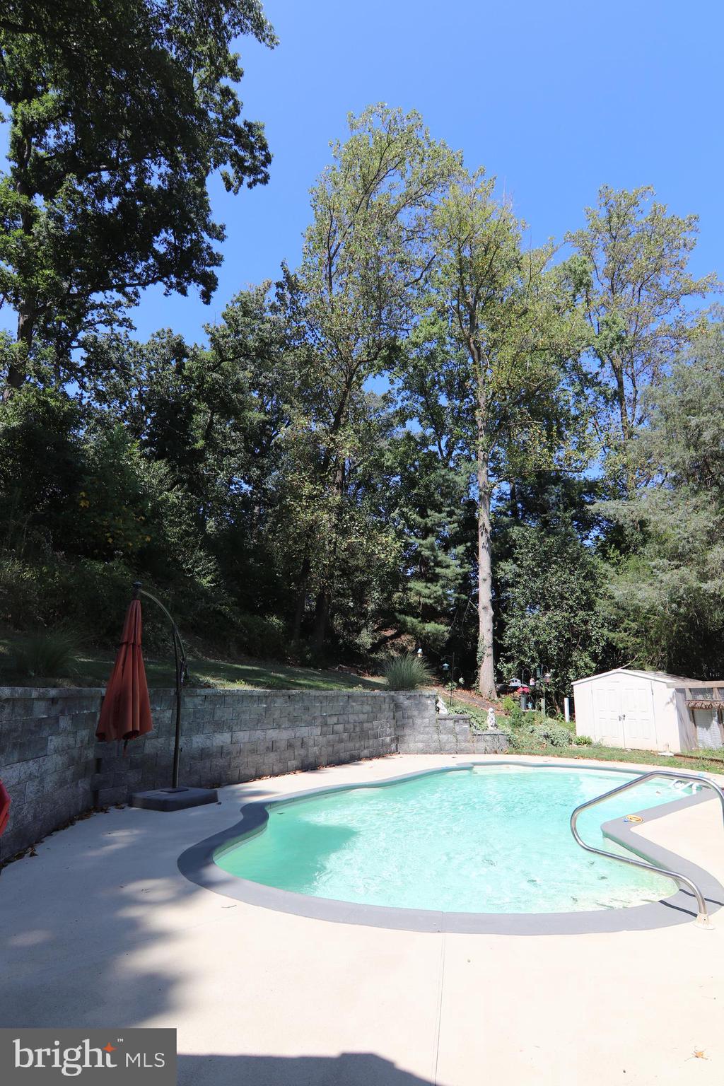1001 Plover COURT