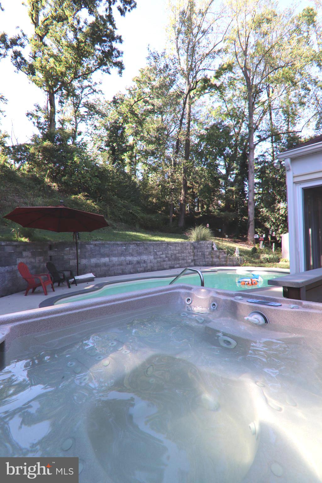 1001 Plover COURT