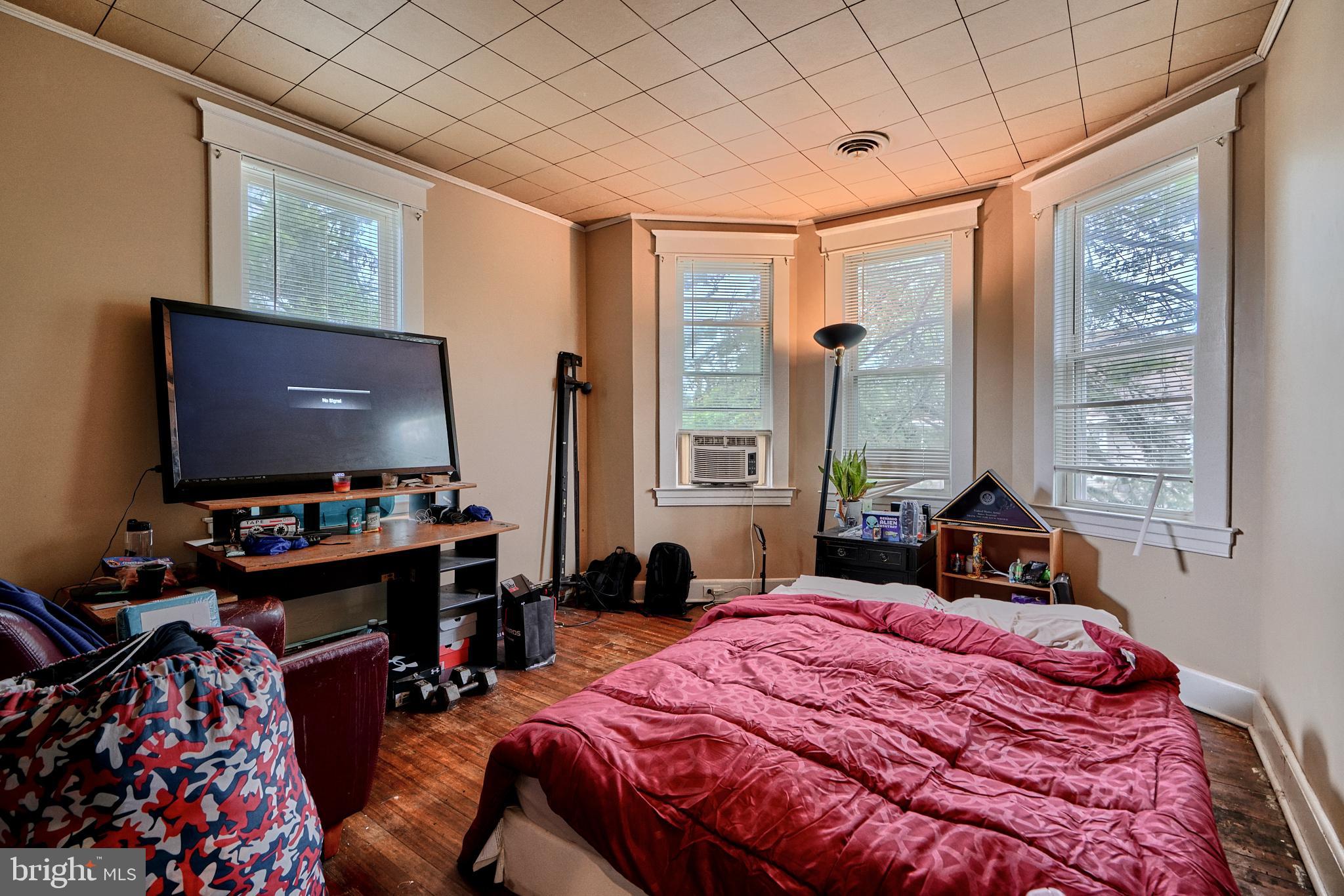 2008 Gwynn Oak Ave