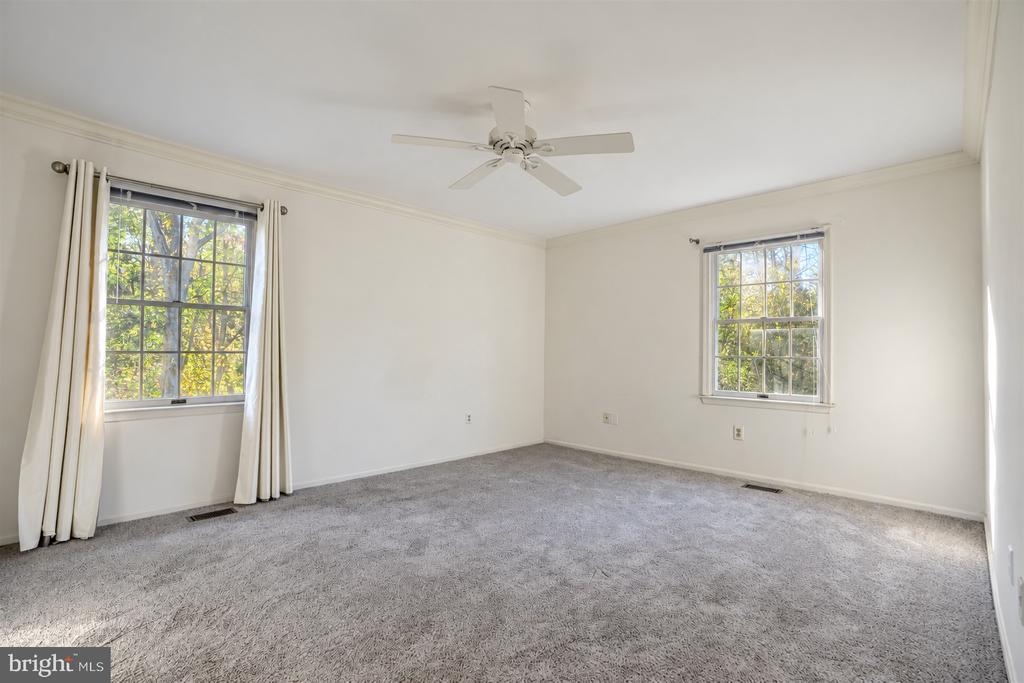 69 CHERRYWOOD COURT