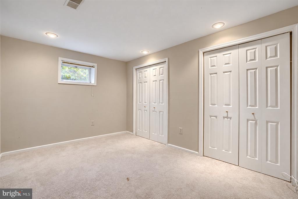 69 CHERRYWOOD COURT