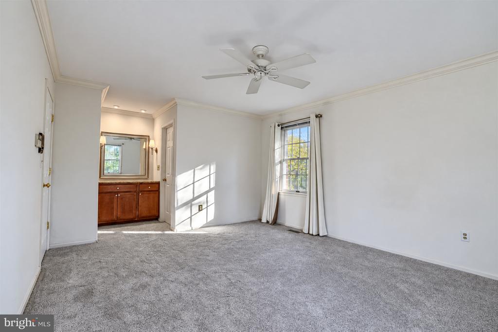 69 CHERRYWOOD COURT