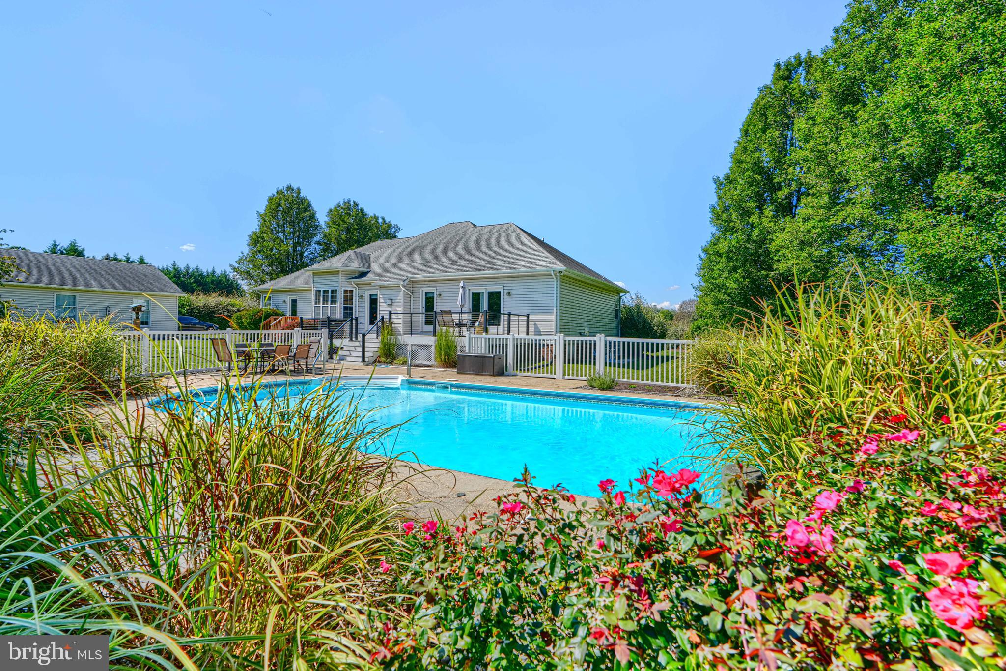 5320 BURREED COURT