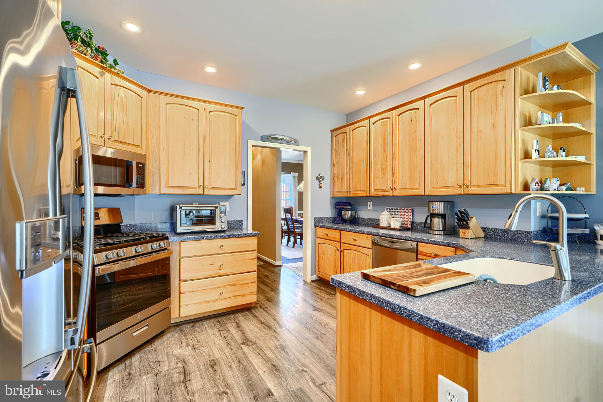 5320 BURREED COURT