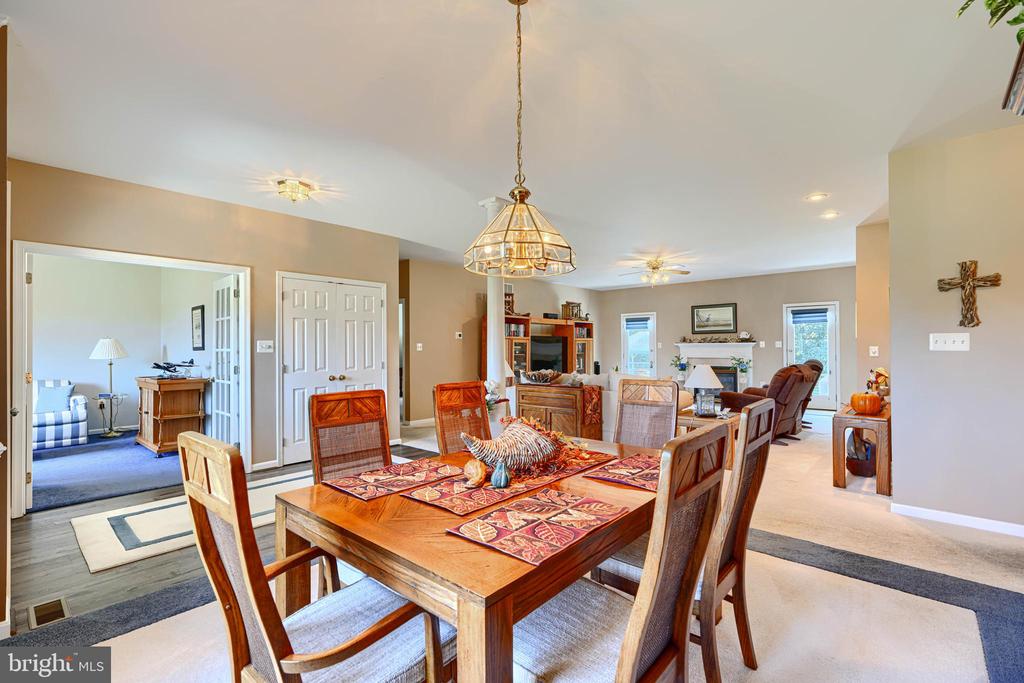 5320 BURREED COURT