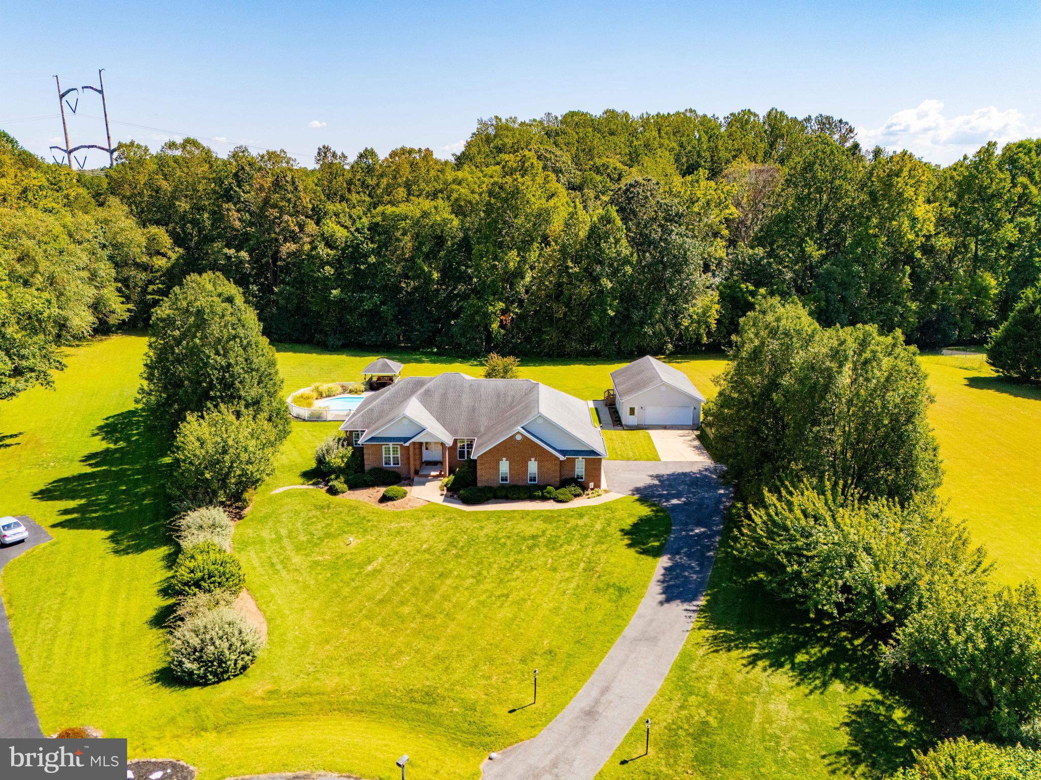 5320 BURREED COURT