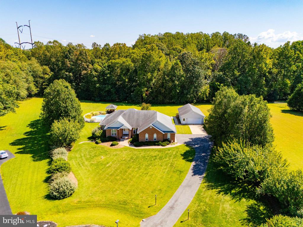 5320 BURREED COURT