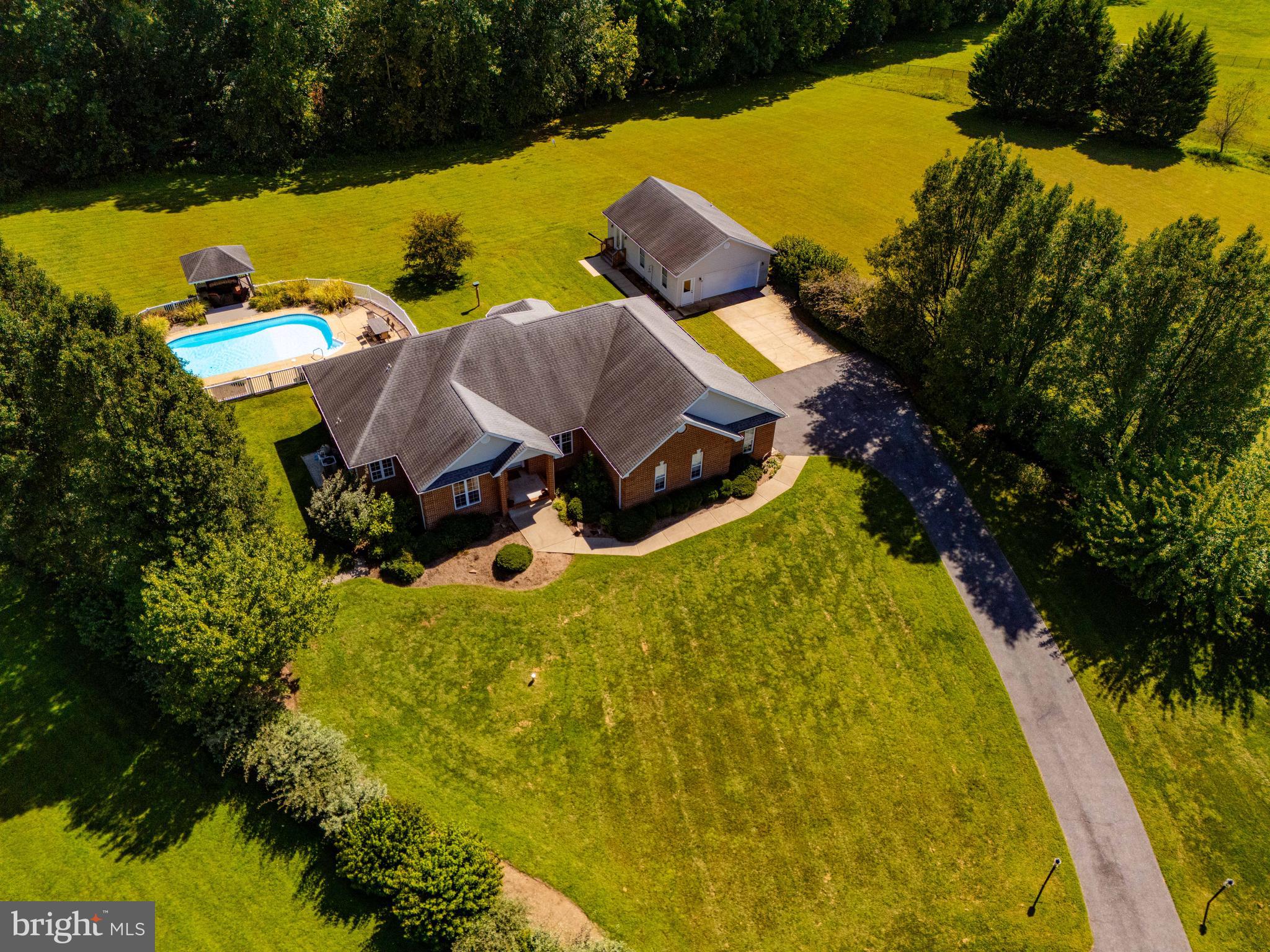 5320 BURREED COURT