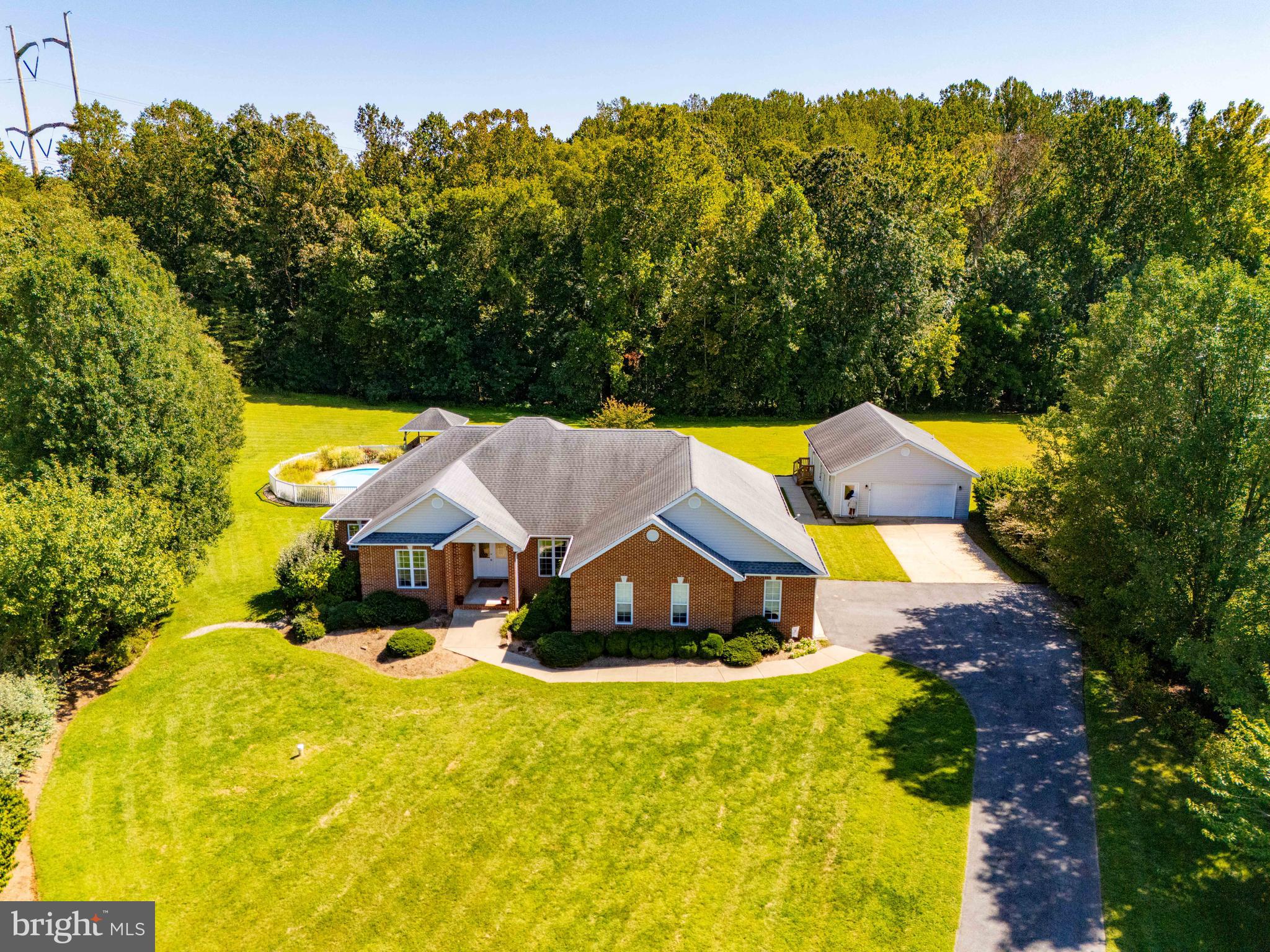 5320 BURREED COURT