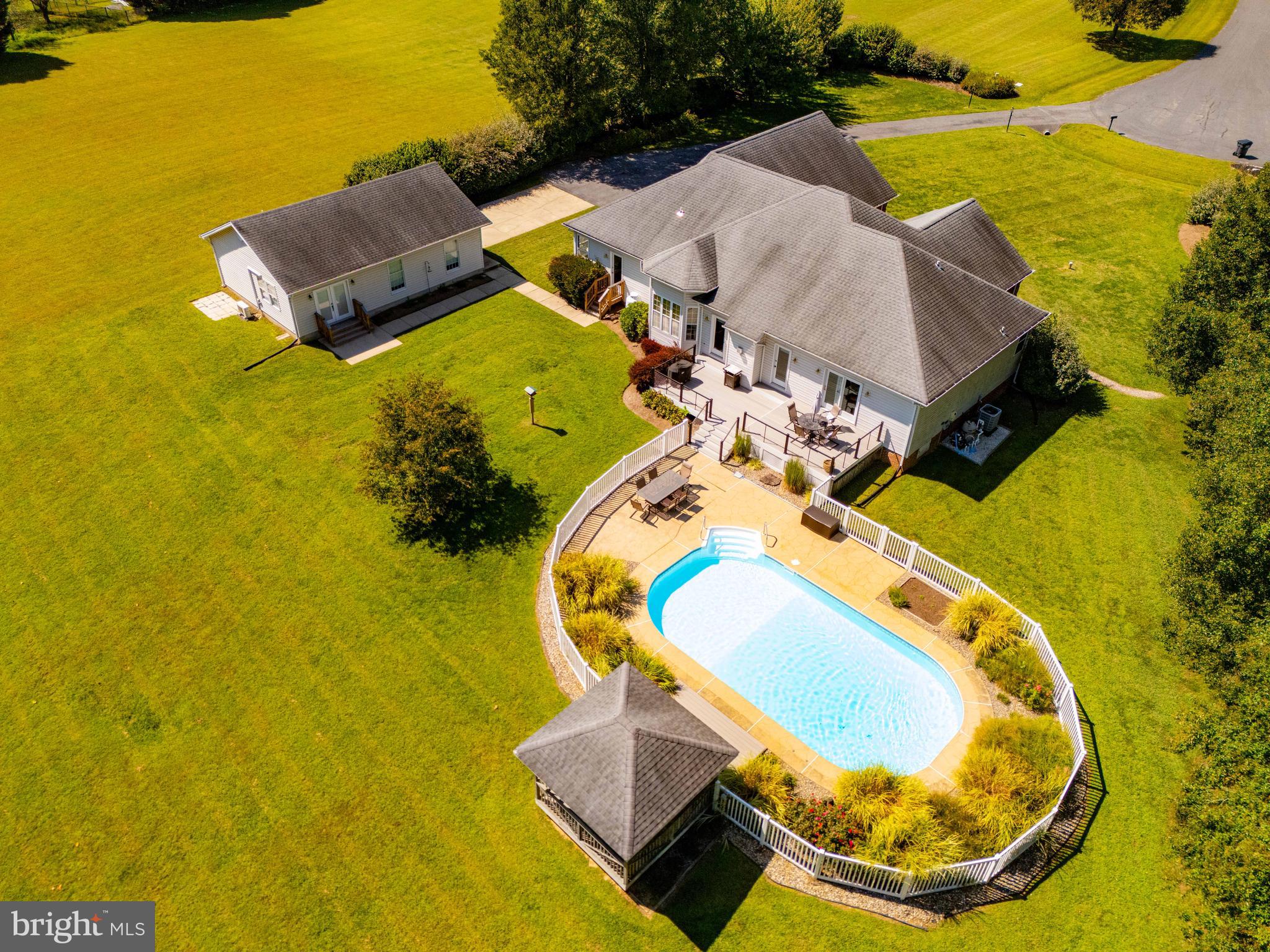 5320 BURREED COURT