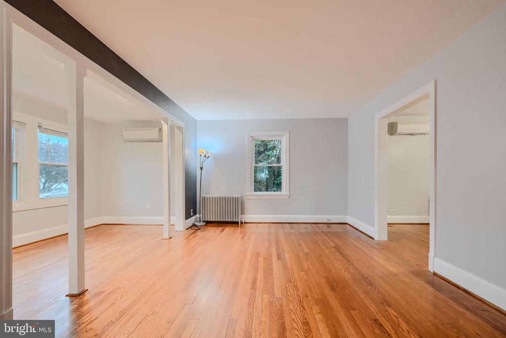 206 Edmund St