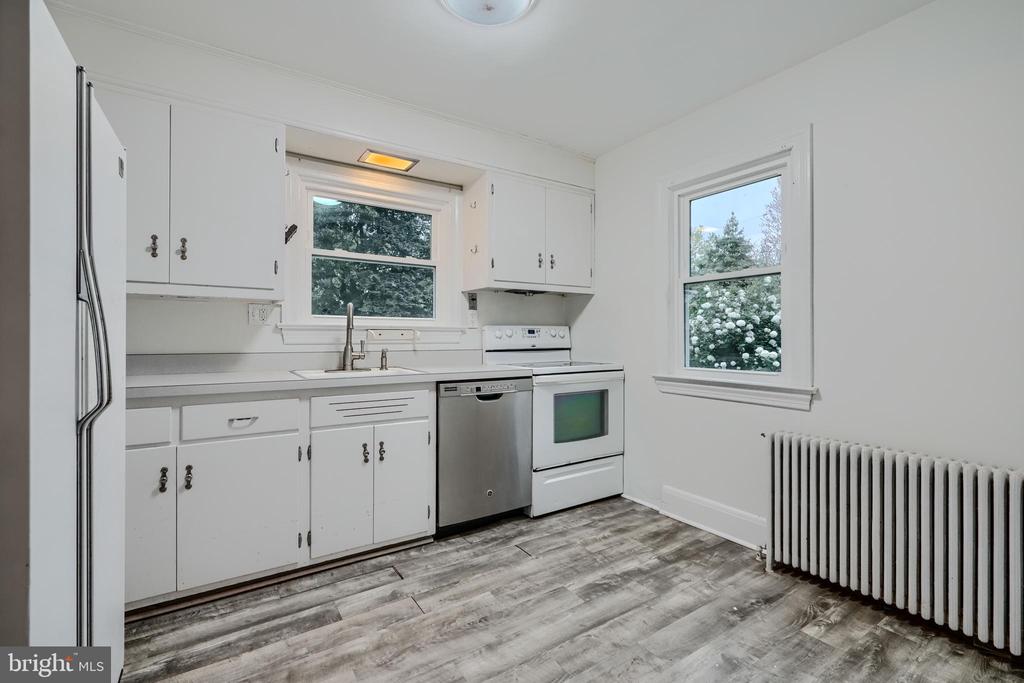 206 Edmund St