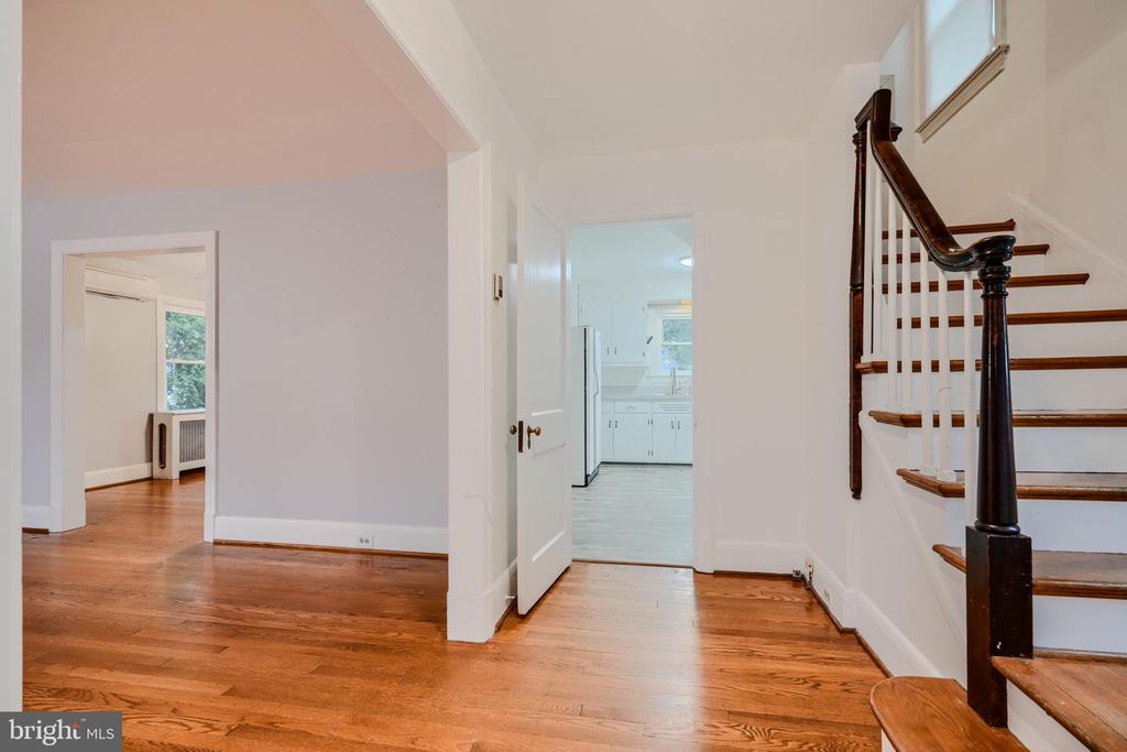206 Edmund St