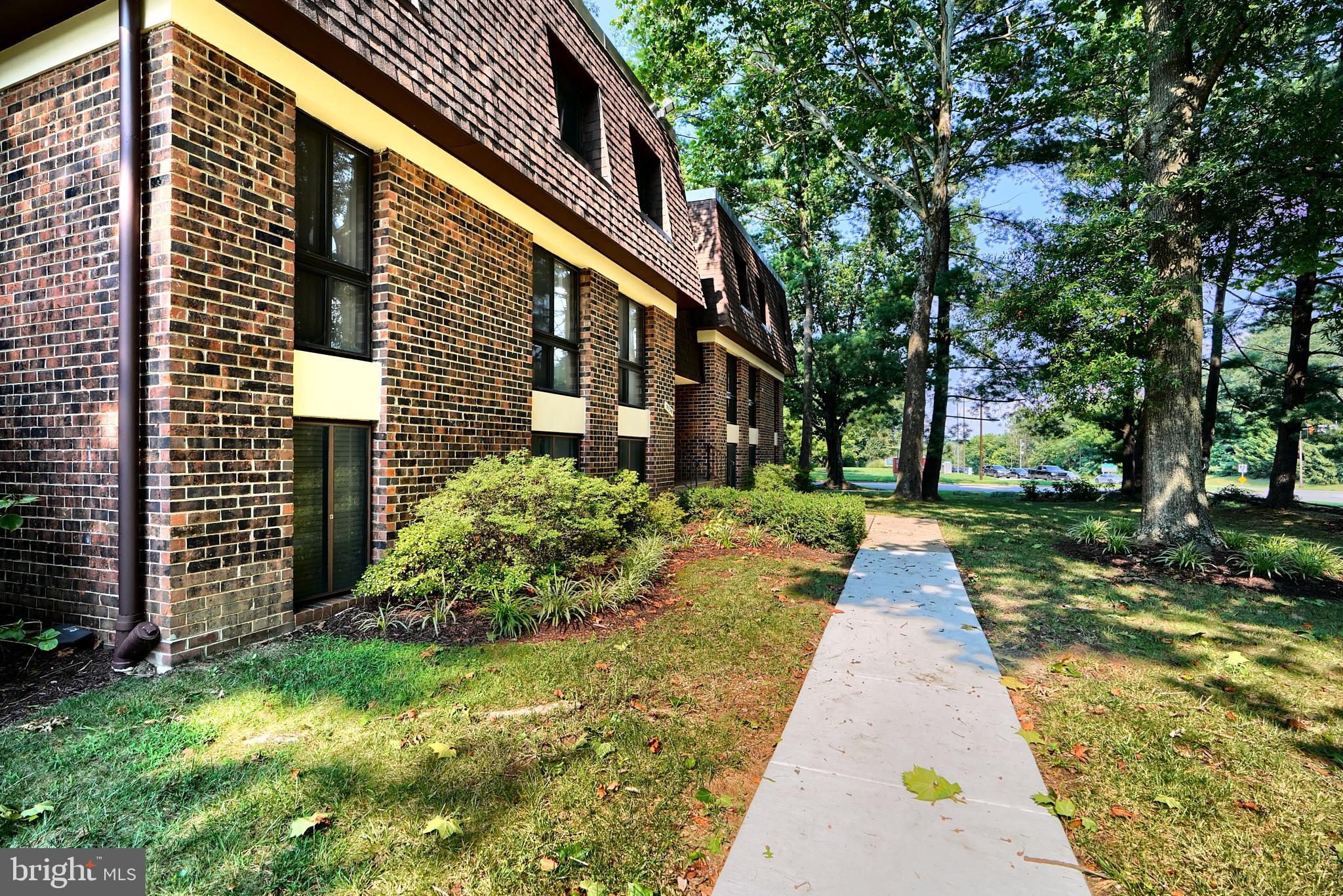 5239 W Running Brook Rd #302