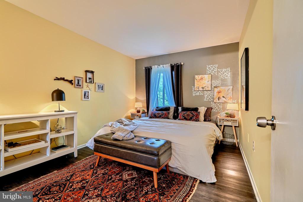 5239 W Running Brook Rd #302