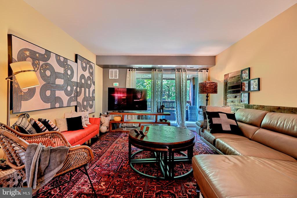 5239 W Running Brook Rd #302