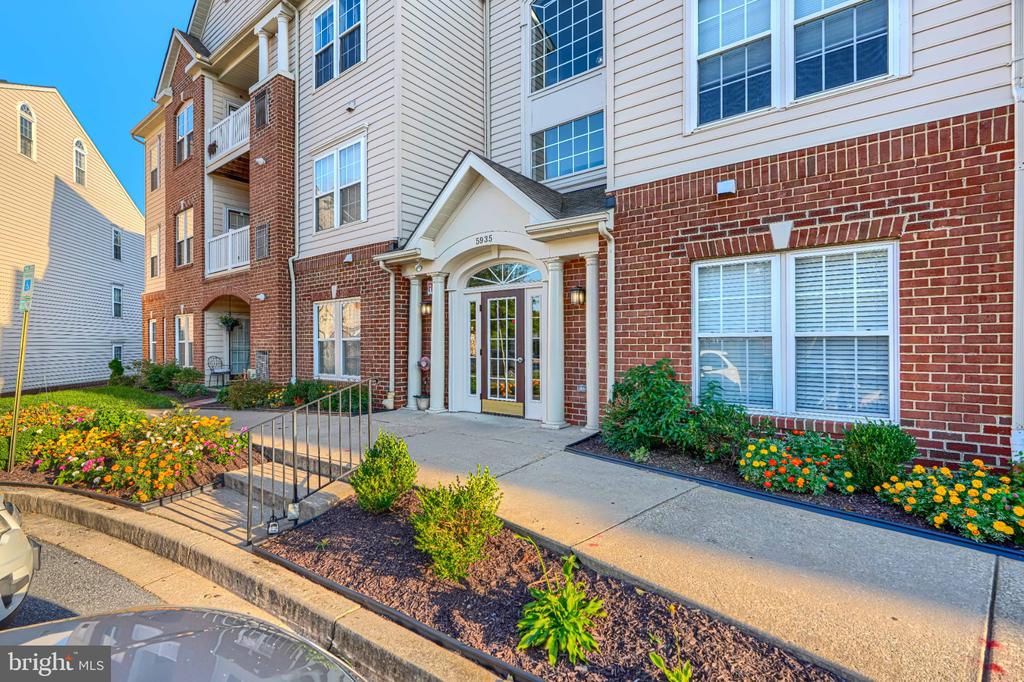 5935 ABRIANNA WAY Unit: N