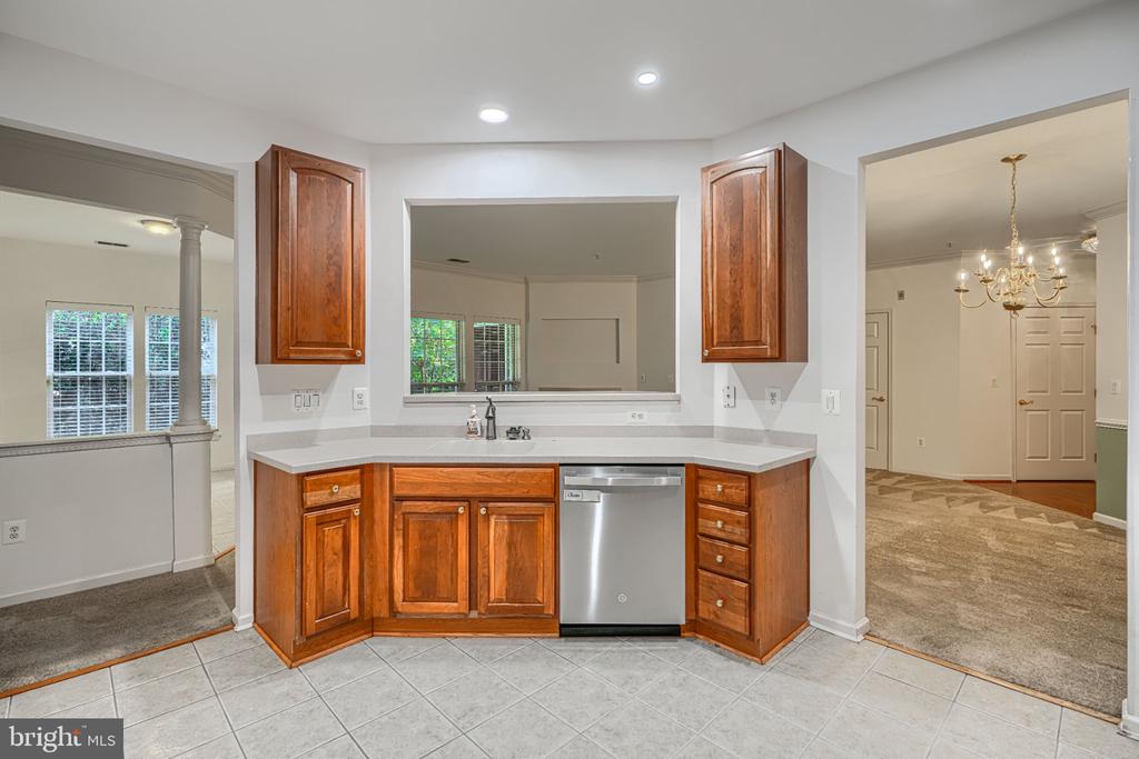 5935 ABRIANNA WAY Unit: N
