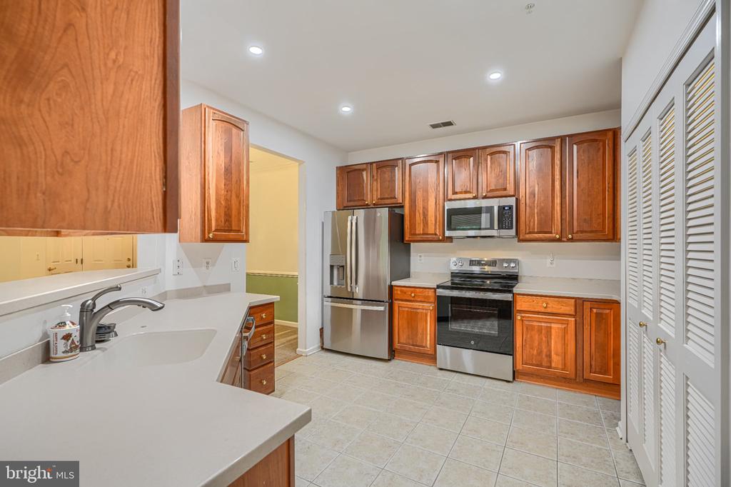 5935 ABRIANNA WAY Unit: N