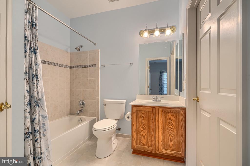 5935 ABRIANNA WAY Unit: N