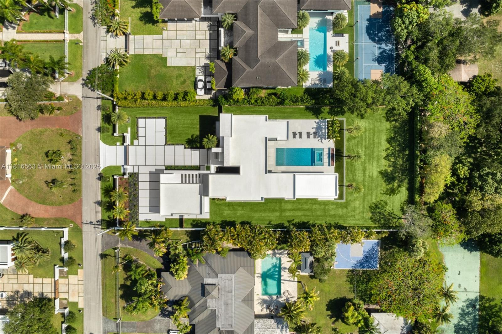 6900 SW 72nd Ct