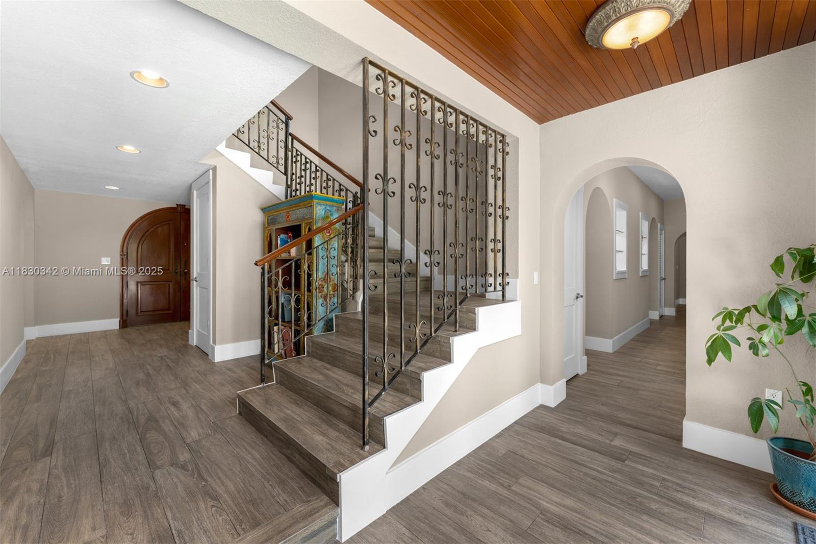 11401 SW 69th Ave