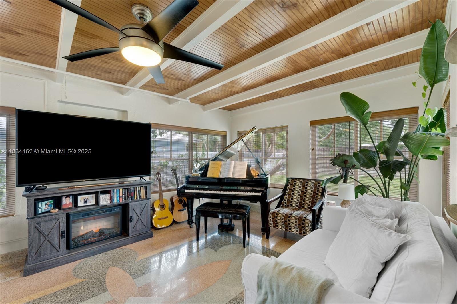 7997 SW 98th Ter