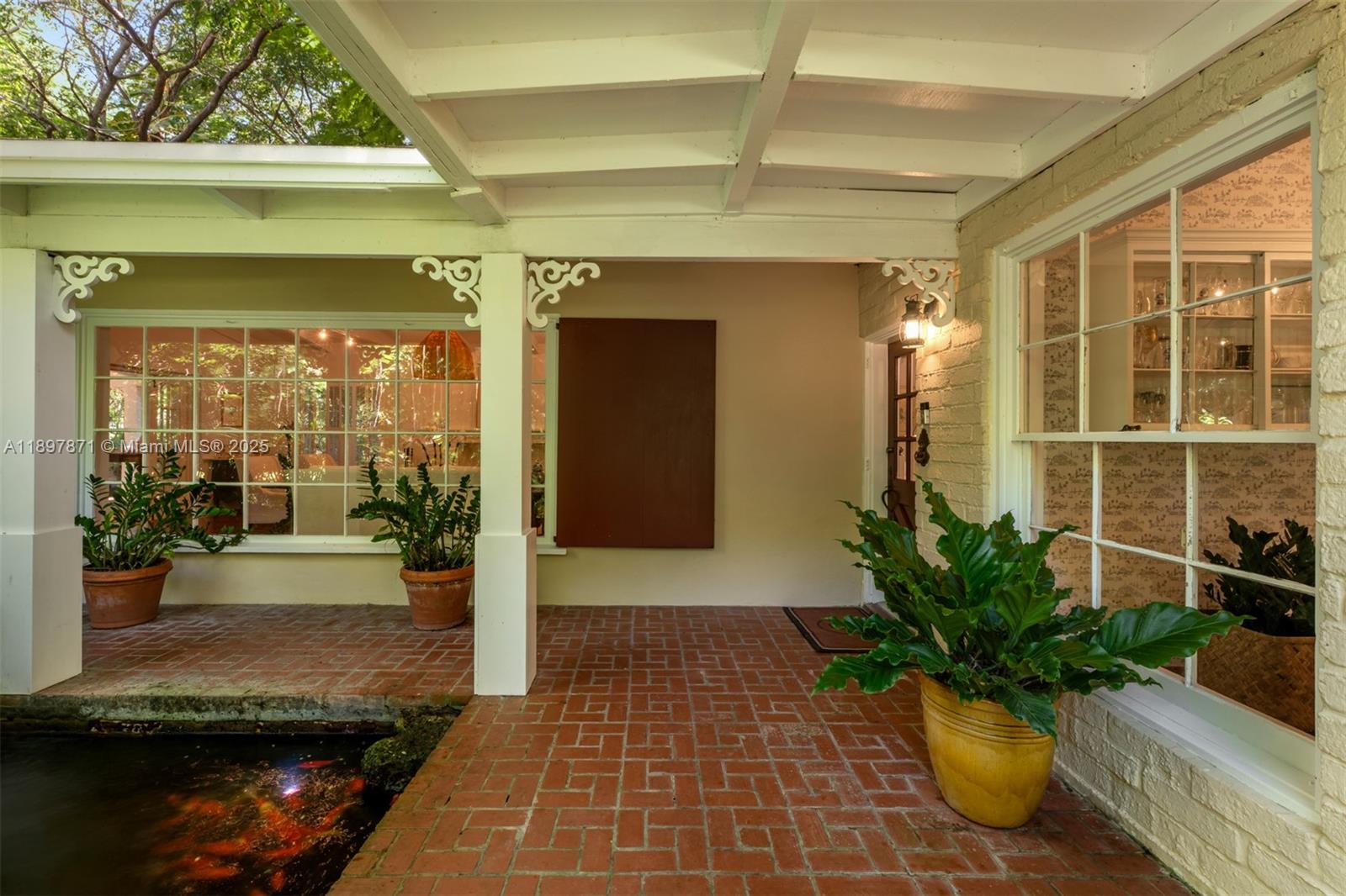 5950 SW 128th St, Pinecrest