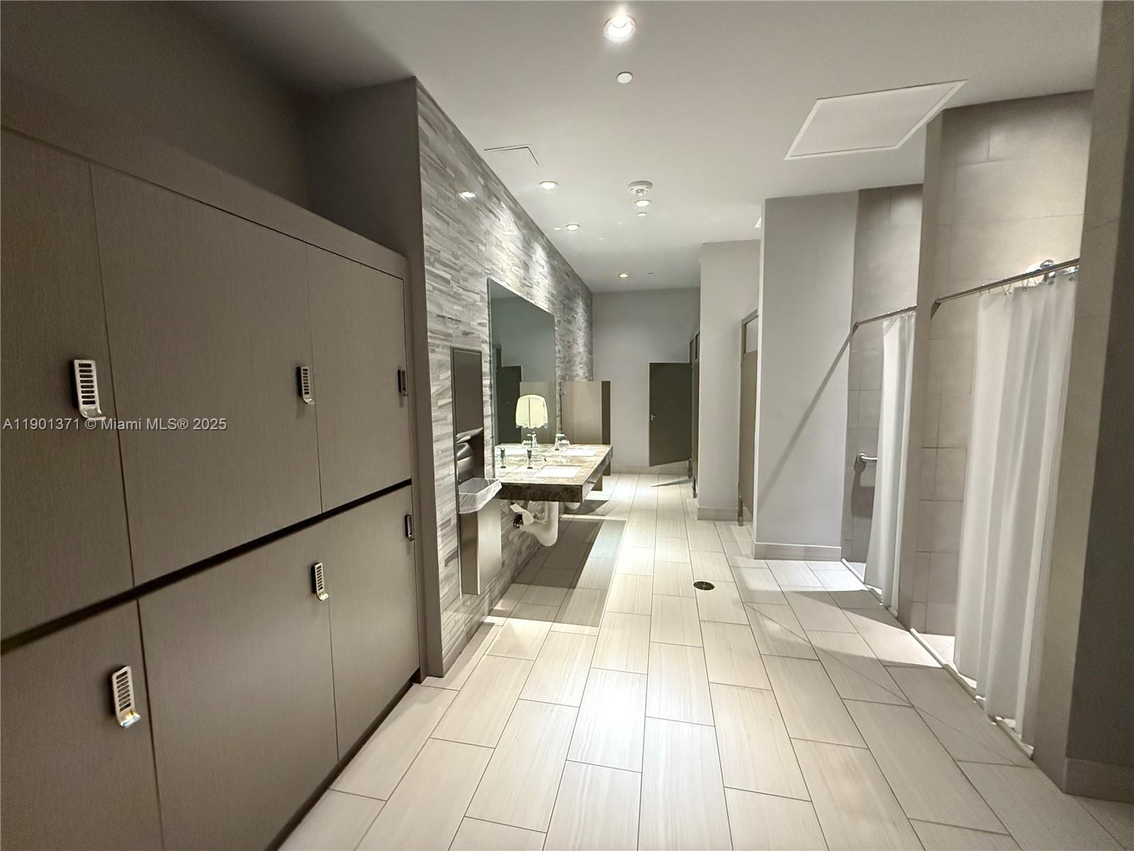 5300 Paseo Blvd # 1205, Doral Unit: 1205