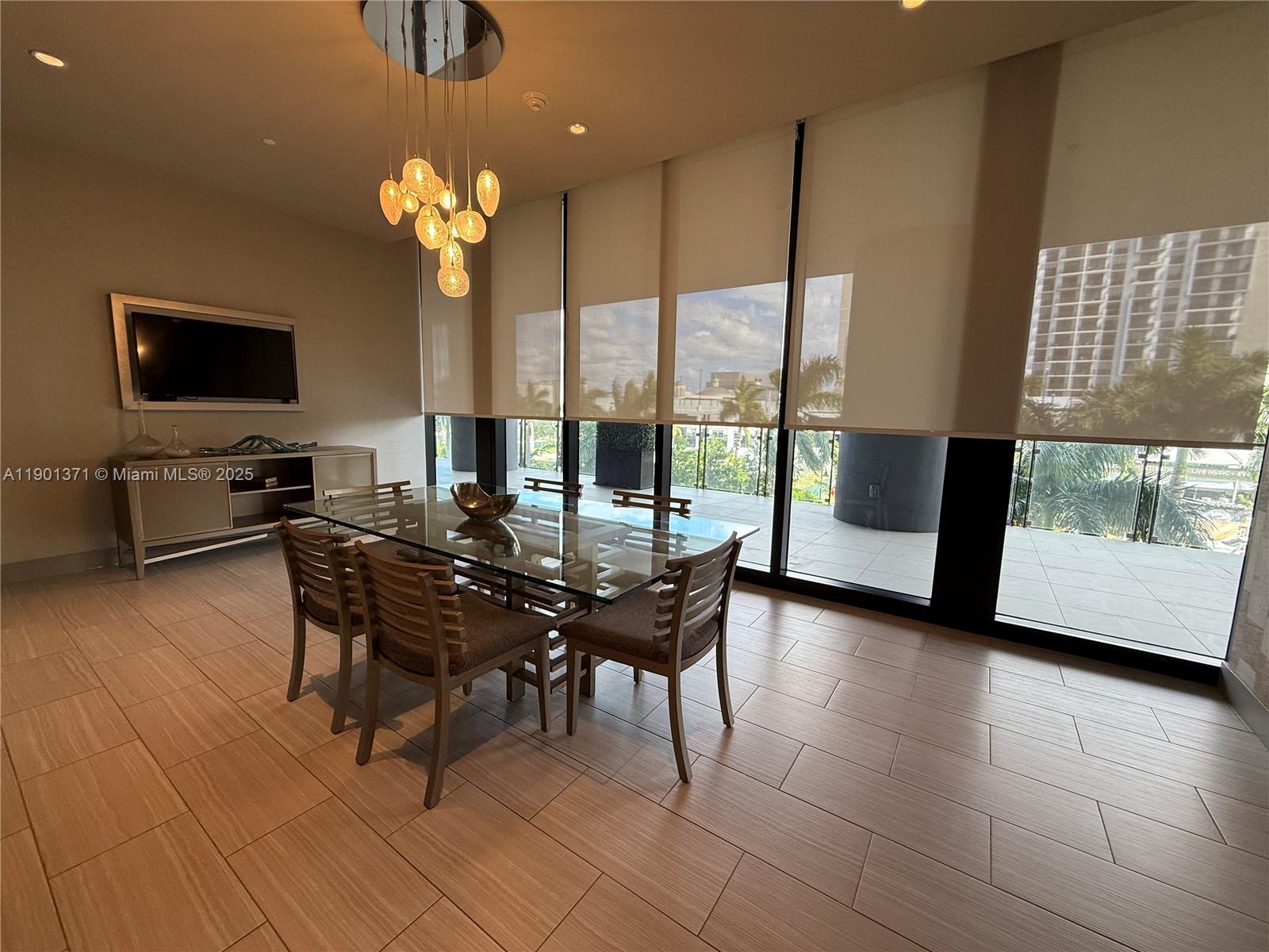 5300 Paseo Blvd # 1205, Doral Unit: 1205