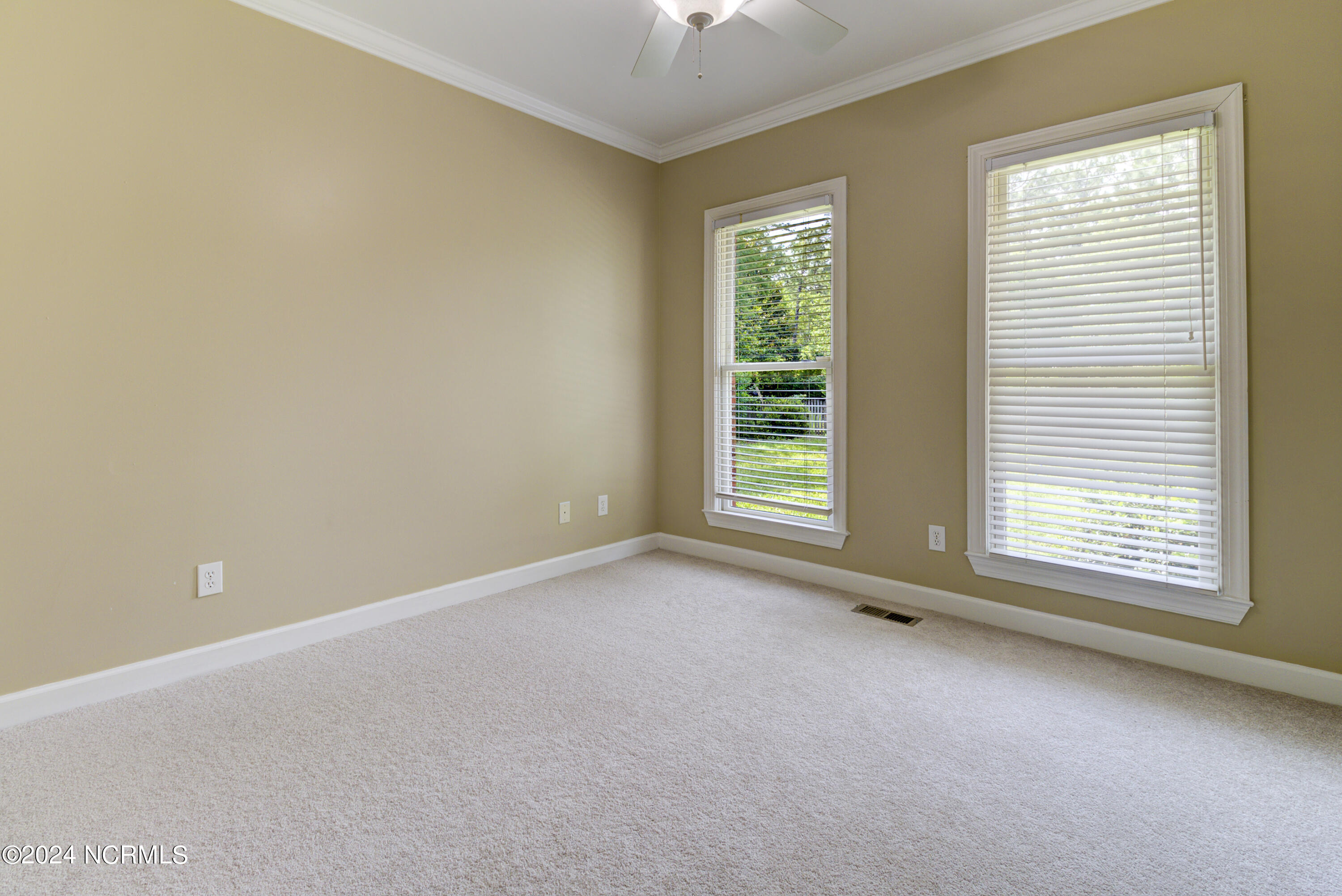 3128 Braemar Lane
