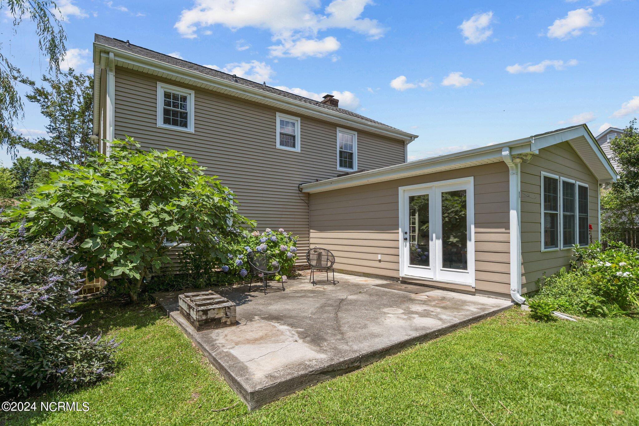 2902 Colonel Lamb Drive