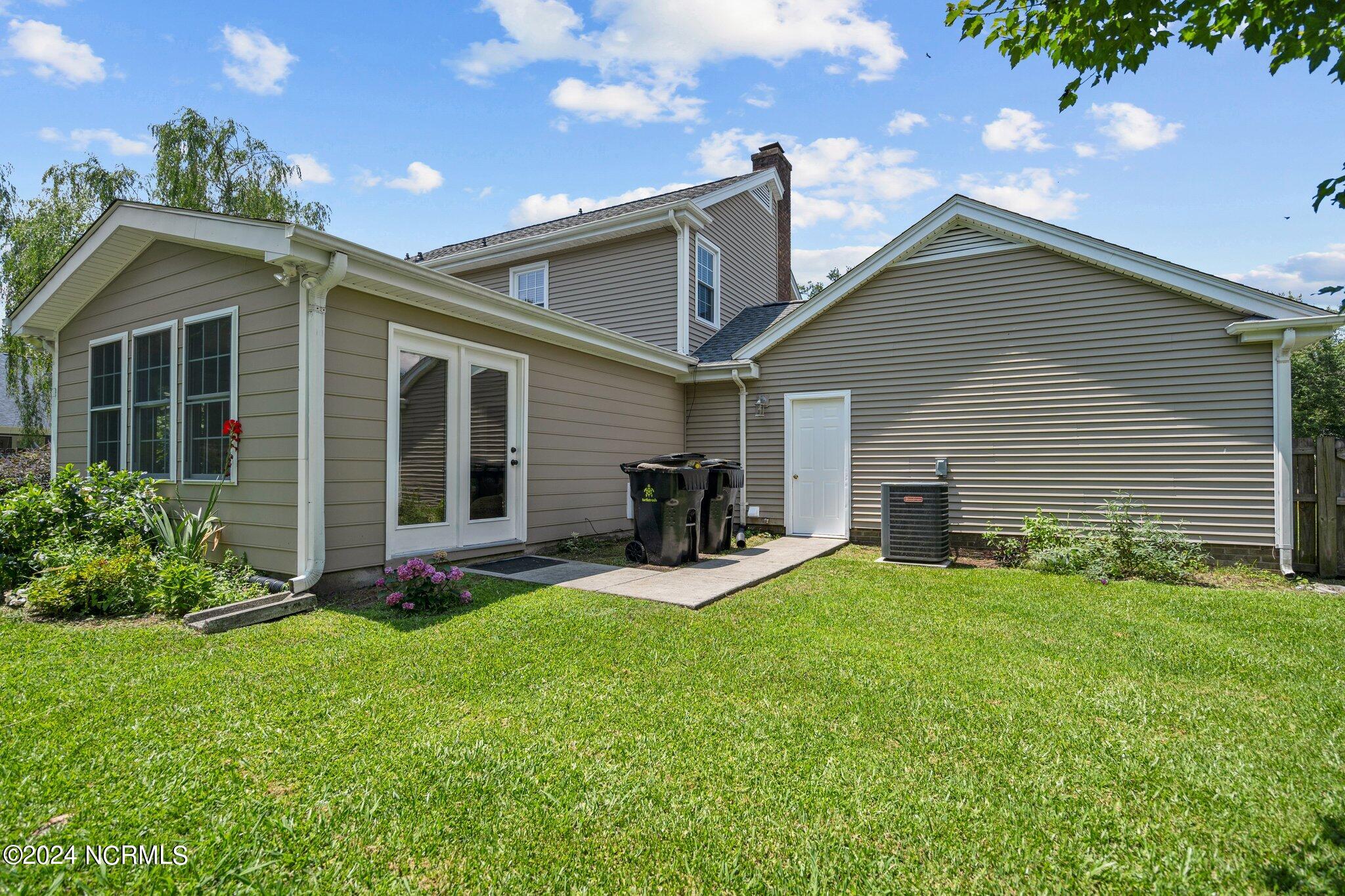 2902 Colonel Lamb Drive